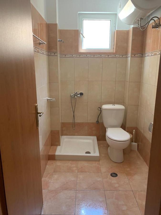 Rezidenca E Kalter Apartments Sarandë Exterior foto